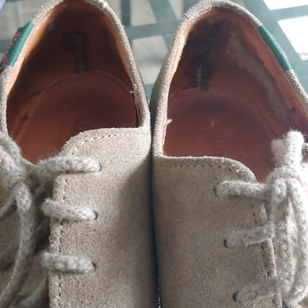 Shoes - Picture 2 of 5